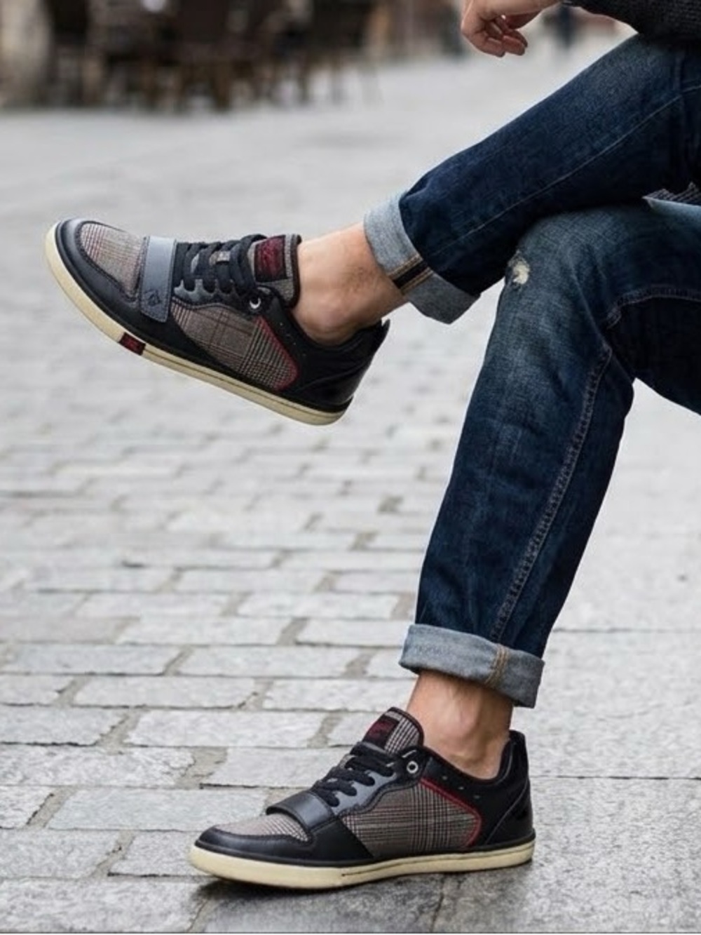 NEW Original Penguin Men low-top sneakers Shoes Size 10.5 Black Plaid Casual